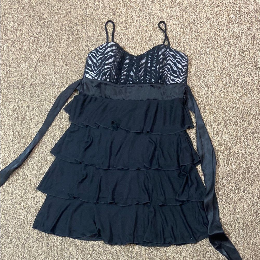 Sweet Storm Women’s Black and White Tiered Dress Size M